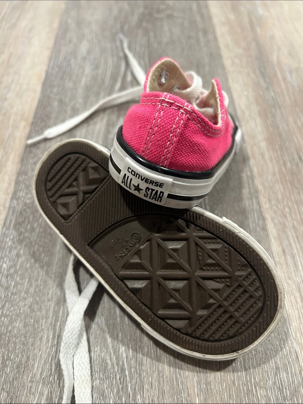Kids Hot Pink Converse All Stars